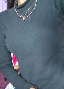 black t shirt