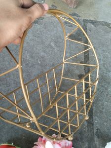 Home Decor Or Gift Hamper Stand