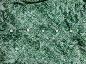 Green Fitted Button-Up Shirt 💚