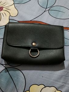 Ladies Purse With Chain