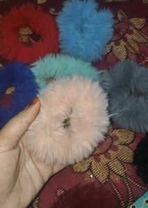 Fluffy Scrunchie Set