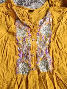 Embroidered Yellow Kurta