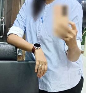VanHeusen Blue Dotted Top
