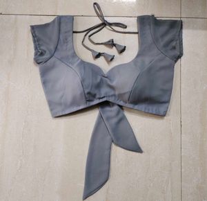 knotted backless blouse