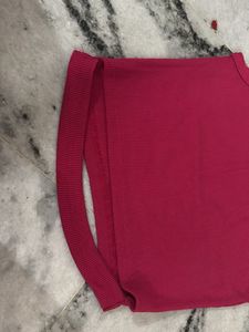 Ribbed One-Shoulder Crop Top