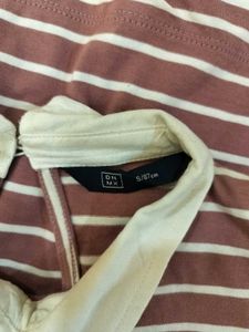 Womens Stripped collar top