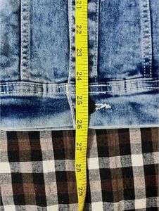 Acid Wash Blue Denim Jacket For Men (Size L) 🧥✨