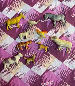 10 animal figurines