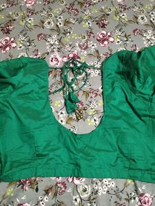 blouse 38 size