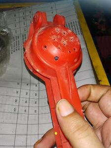 Lemon Squeeze Machine