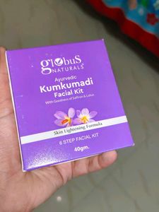 Globus Naturals Kumkumadi Facial Kit
