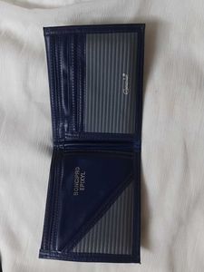 Stylish Men's Bifold Wallet