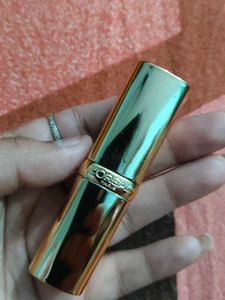 L'Oreal Luxurious Satin Lipstick