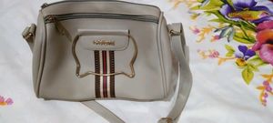 Price dropped 💥✨Sling bag