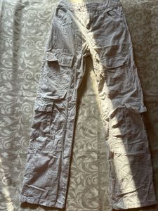 White Cargo Pants🪩