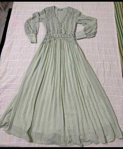 V-Neck Pleated Maxi Dress