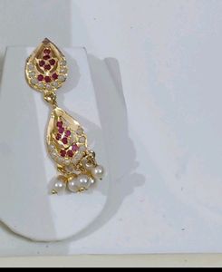 Gold Hydrabadi Jadau Earrings