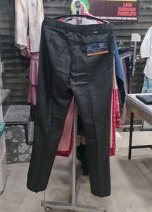 Men's Grey Checkered Trousers