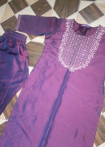 Elegant Purple Kurta Set with Embroidery