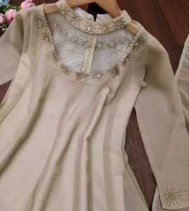 "Stunning Silver Georgette Gown with Dupatta Set - Perfect for Parties and Weddings ✨"