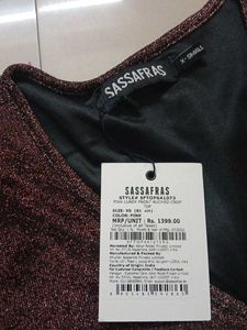 Sassafras  Lurex Crop Top - X