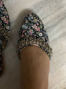 Floral Print Embellished Slip-on Sandals