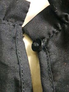 Chic Black Smocked Puff Sleeve Top