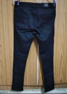 Jet Black Cotton Denim Jeans For Girls 👖