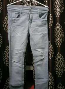 Greay Color Jeans