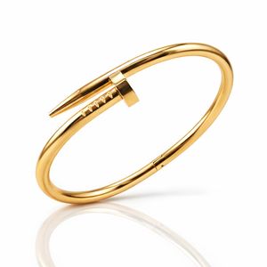 Elegant Tarnish Free Nail Design Bracelet