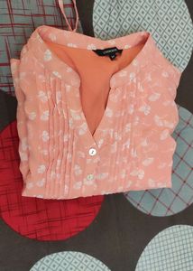 Peach 🍑 Colour Chiffon Tunic