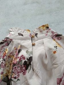 Floral Print Smocked Blouse
