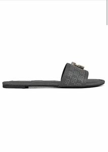 Rosso Brunello Footwears In Great Condition