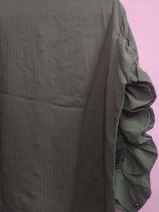 Chic Ruched Sleeve Collared Shirt
