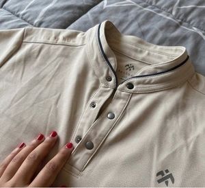branded tshirt