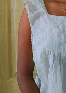 Women White Top