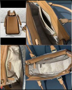 LATEST MICHAEL KORS SELMA MEDIUM SATCHEL HANDBAG*