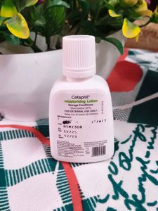 Cetaphil Moisturising Lotion 25 ml for Dry to Norm