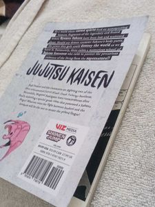 Jujutsu Kaisen Vol. 8