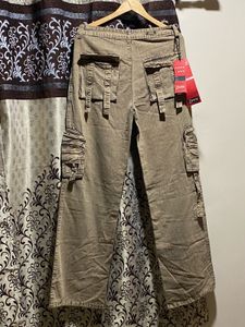 Wide Leg Cargo Pants