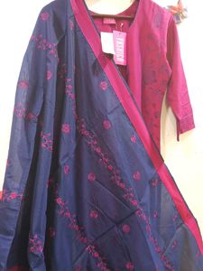 Beautiful Suit Set Back Embroidered Pink Purpl