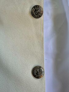 Classic Cream Blazer | 4 cuts and pockets