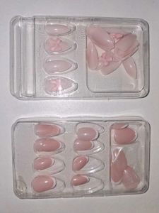 Savana Press-On Nails