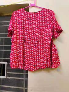 Red &amp; White Printed Top