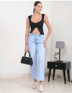 Shein Sleeveless Black Crop Top