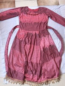 its is pink midi