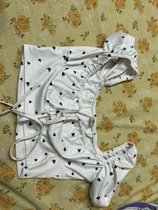 White Heart Print Puff Sleeve Top