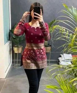 Elegant Maroon Kurta Top