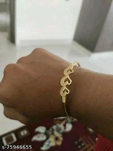 Astehtic Heart shape Bracelet &amp; Bangles