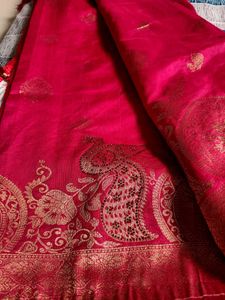Beautiful Pink Saree with Gold Print